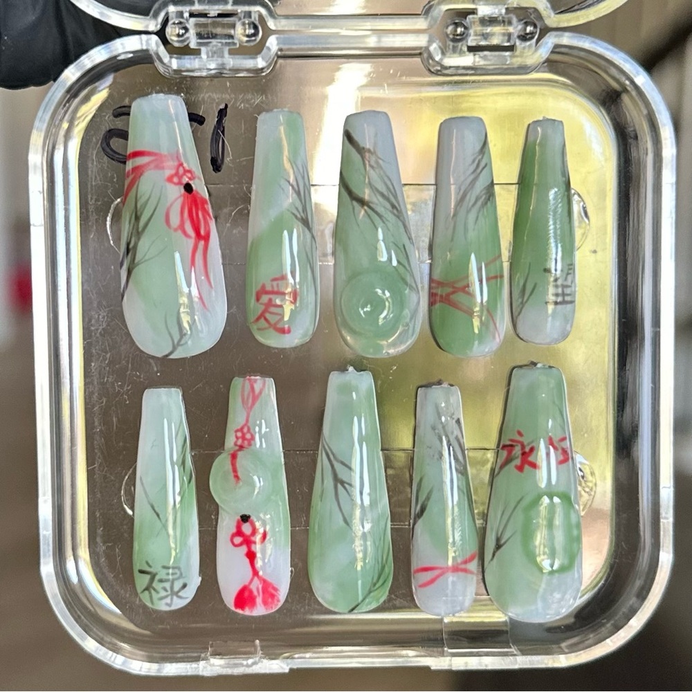 Jade REUSABLE press on nails